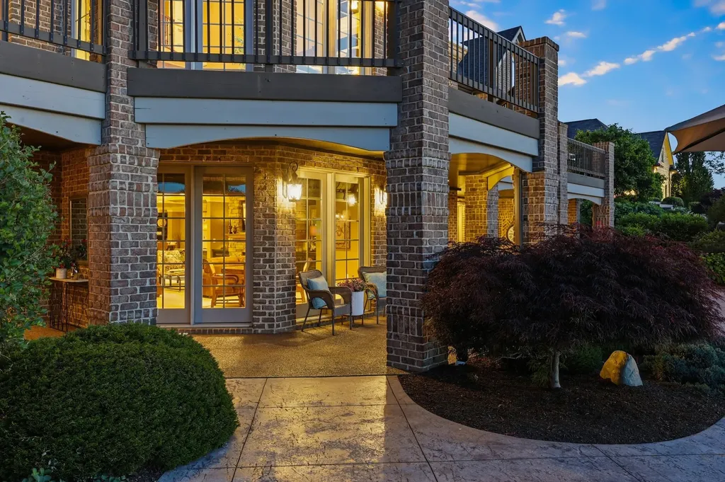 4325 Ambergy Court Lexington KY 40516