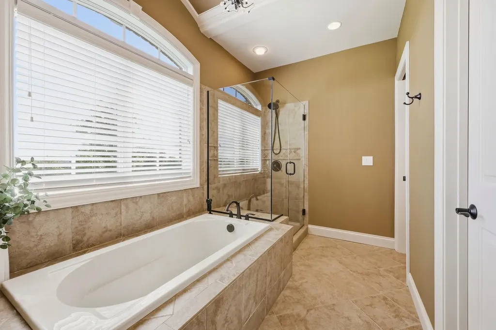 4325 Ambergy Court Lexington KY 40516