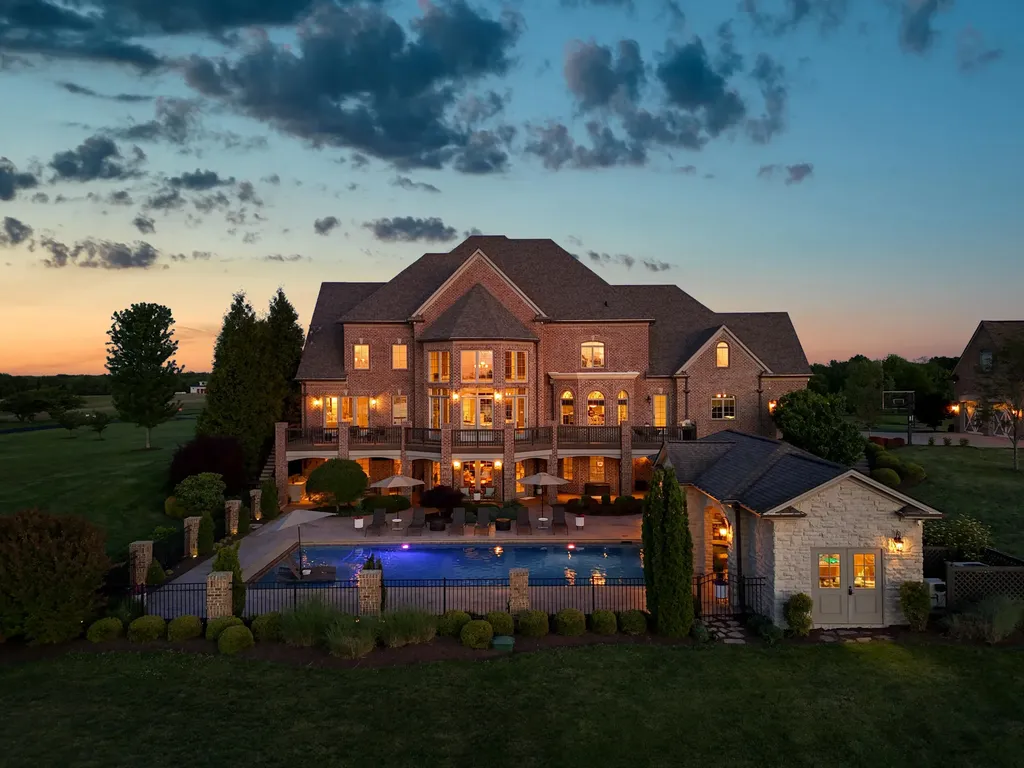 4325 Ambergy Court Lexington KY 40516