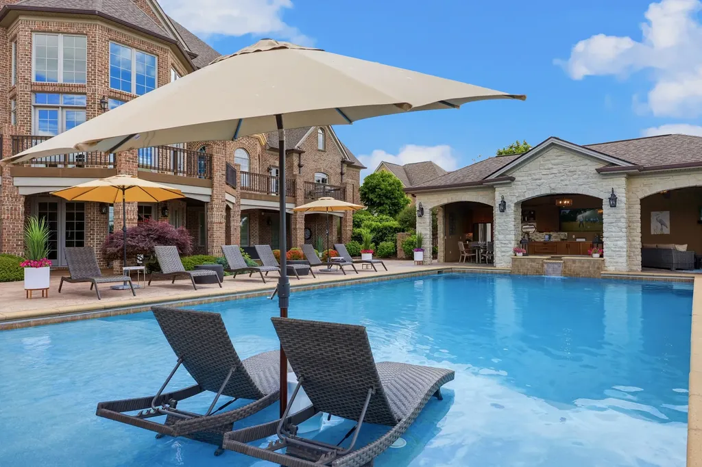 4325 Ambergy Court Lexington KY 40516