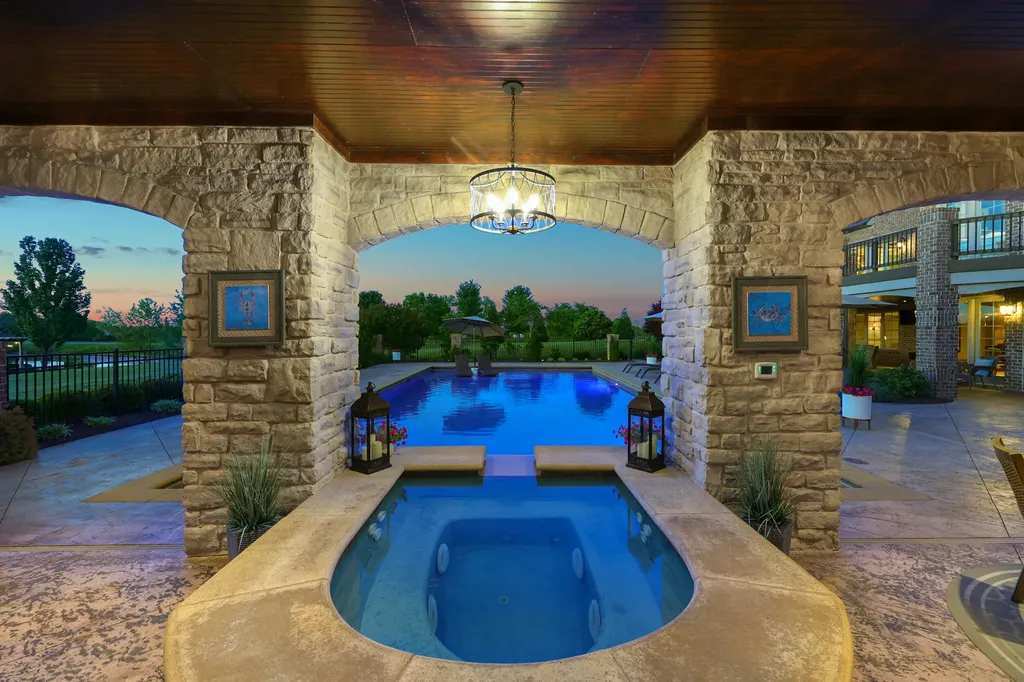 4325 Ambergy Court Lexington KY 40516