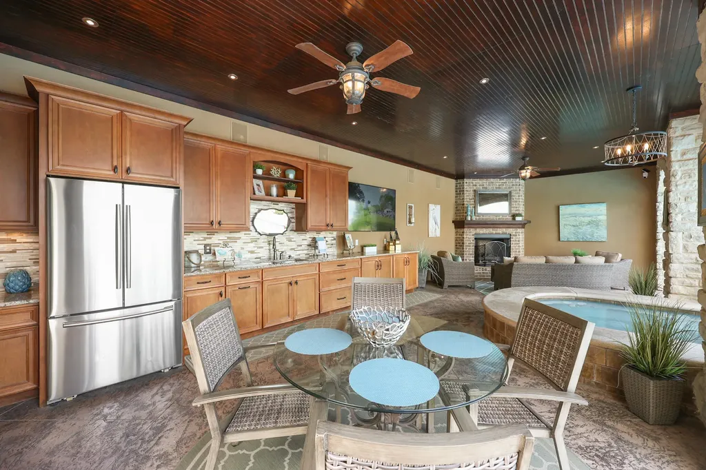 4325 Ambergy Court Lexington KY 40516