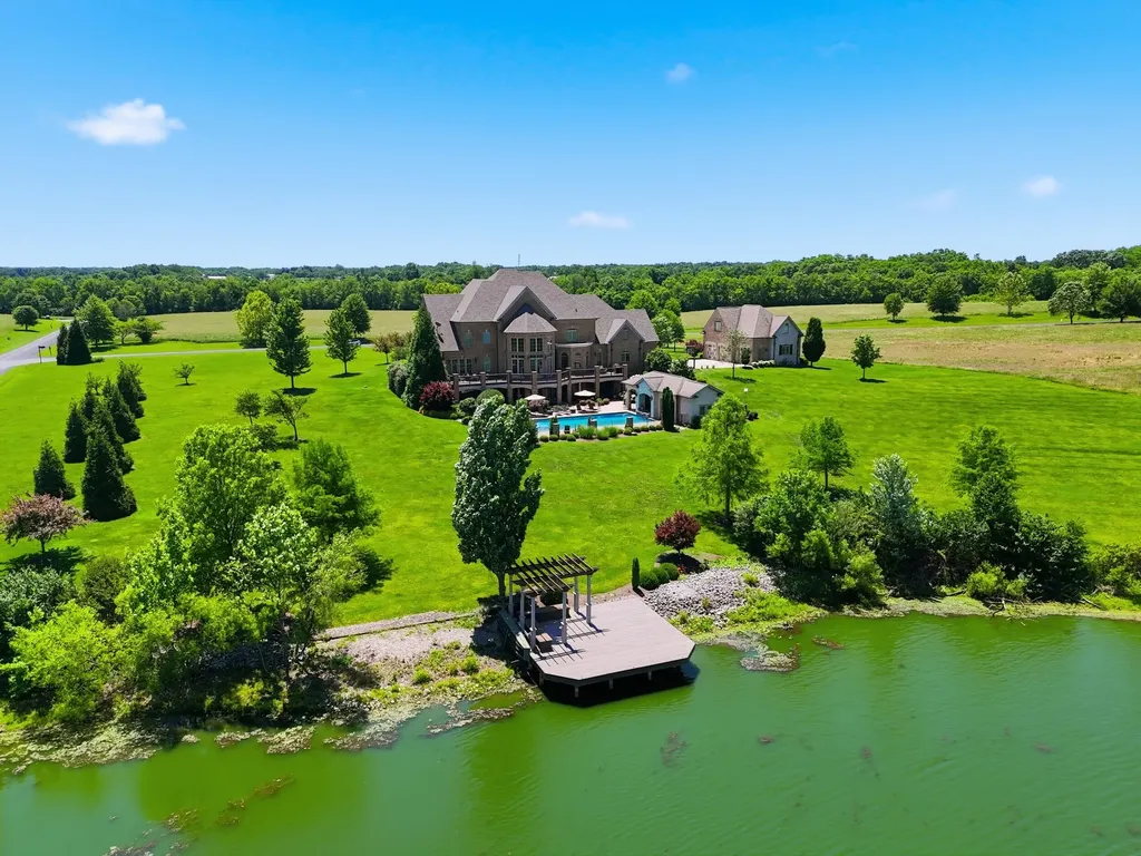 4325 Ambergy Court Lexington KY 40516