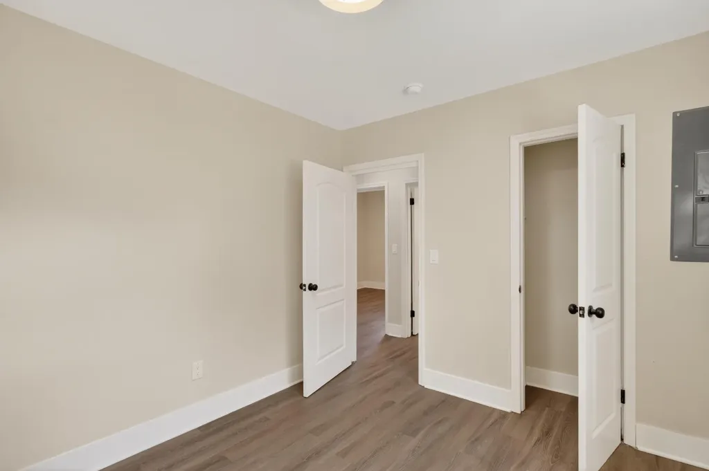 33 W Eades Avenue Danville KY 40422