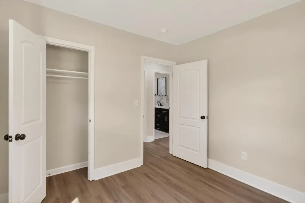 33 W Eades Avenue Danville KY 40422
