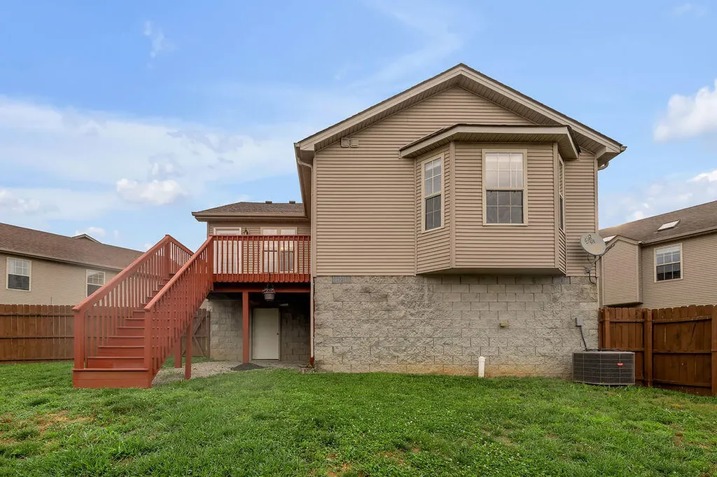 213 New River Court Lexington KY 40511