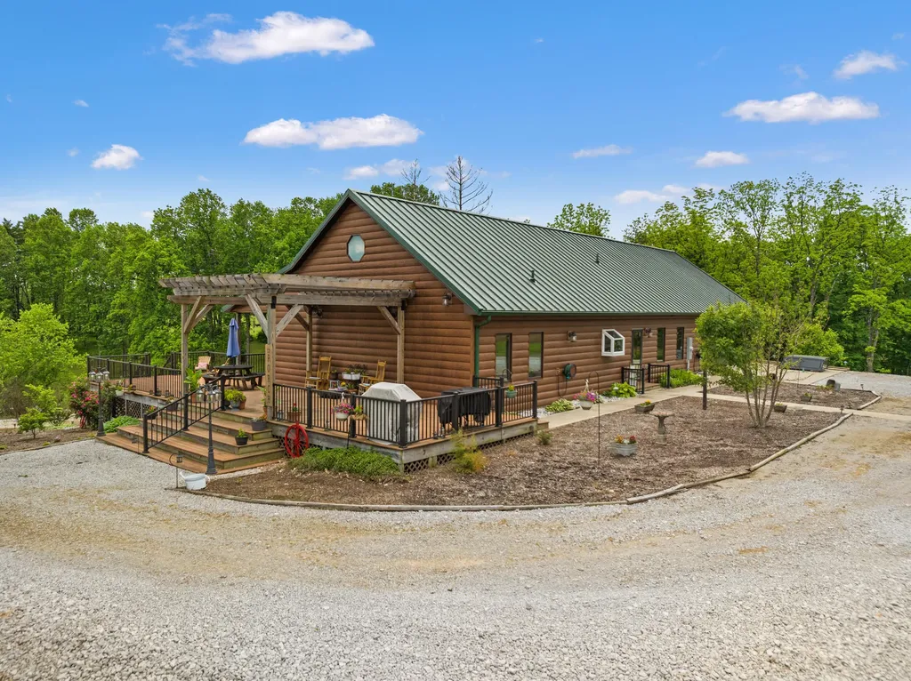 495 Shadrick Ferry Road Frankfort KY 40601