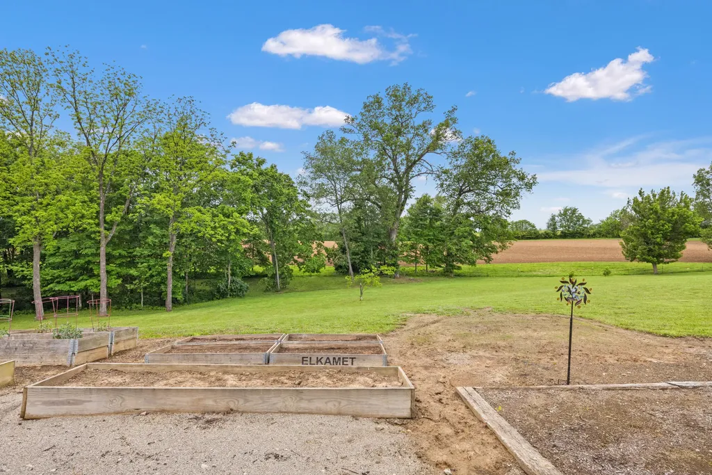 495 Shadrick Ferry Road Frankfort KY 40601
