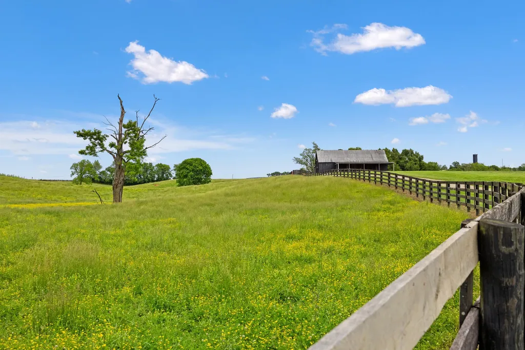 495 Shadrick Ferry Road Frankfort KY 40601