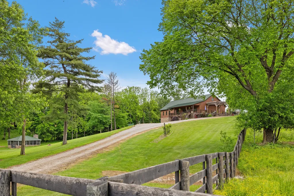 495 Shadrick Ferry Road Frankfort KY 40601