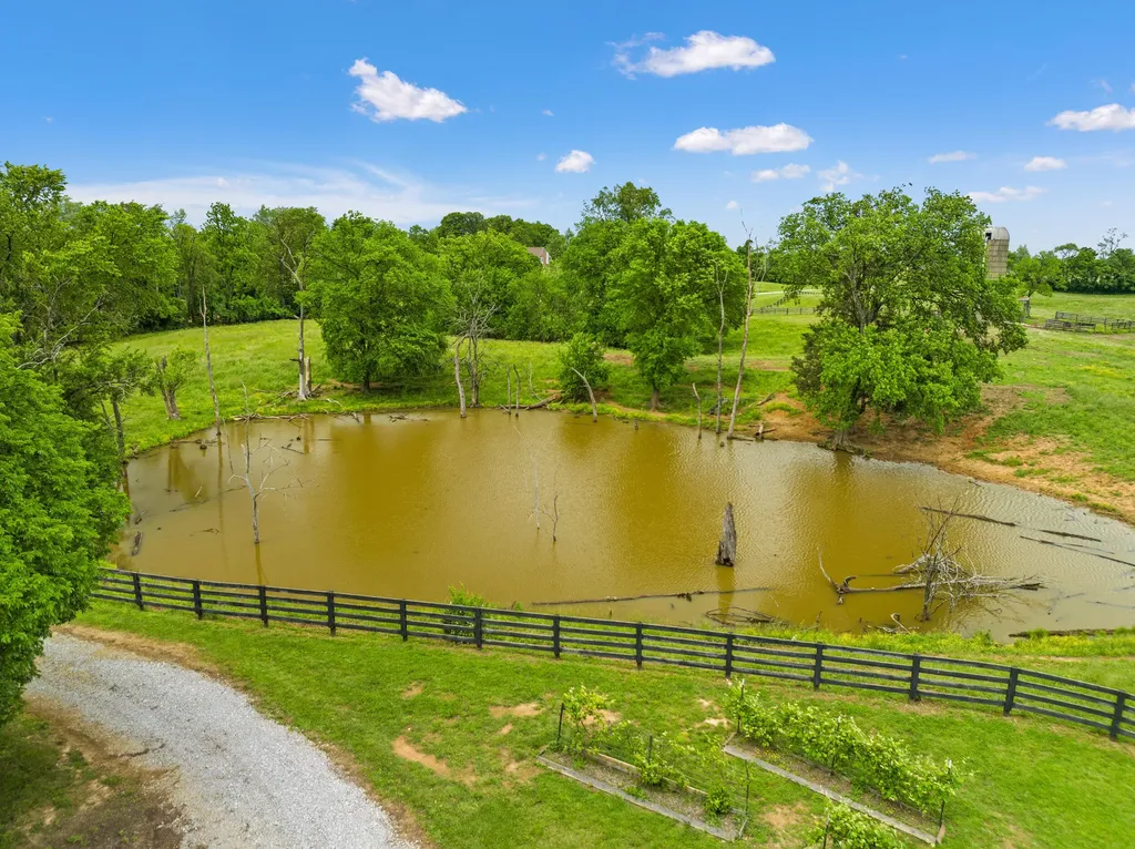 495 Shadrick Ferry Road Frankfort KY 40601