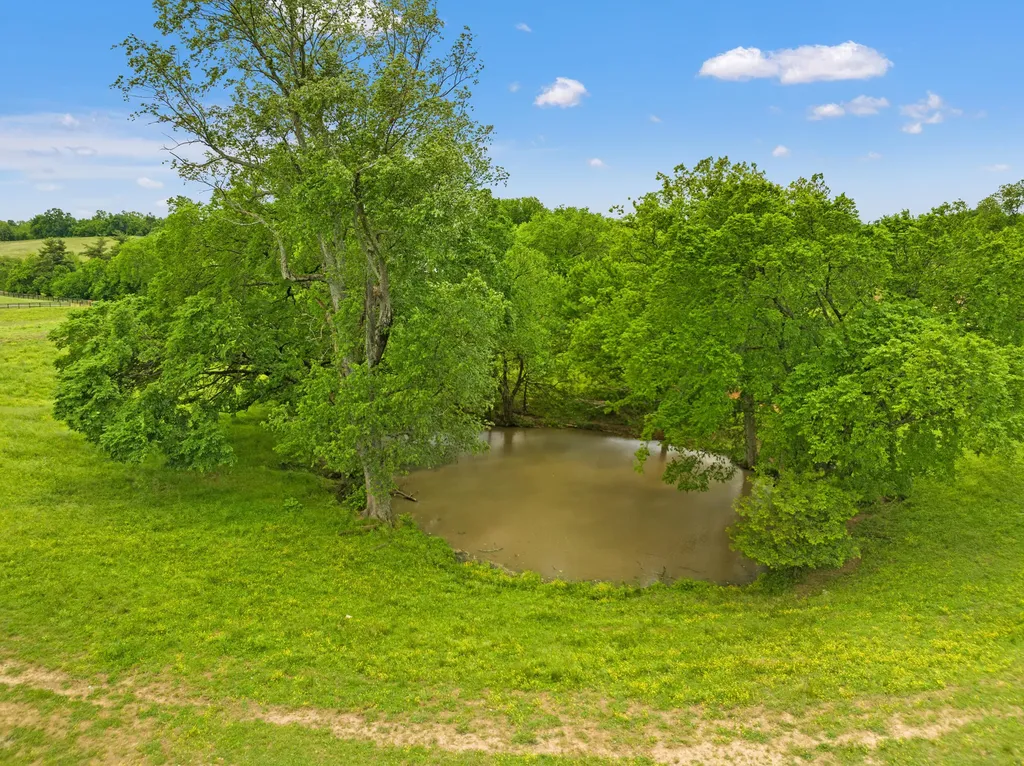 495 Shadrick Ferry Road Frankfort KY 40601
