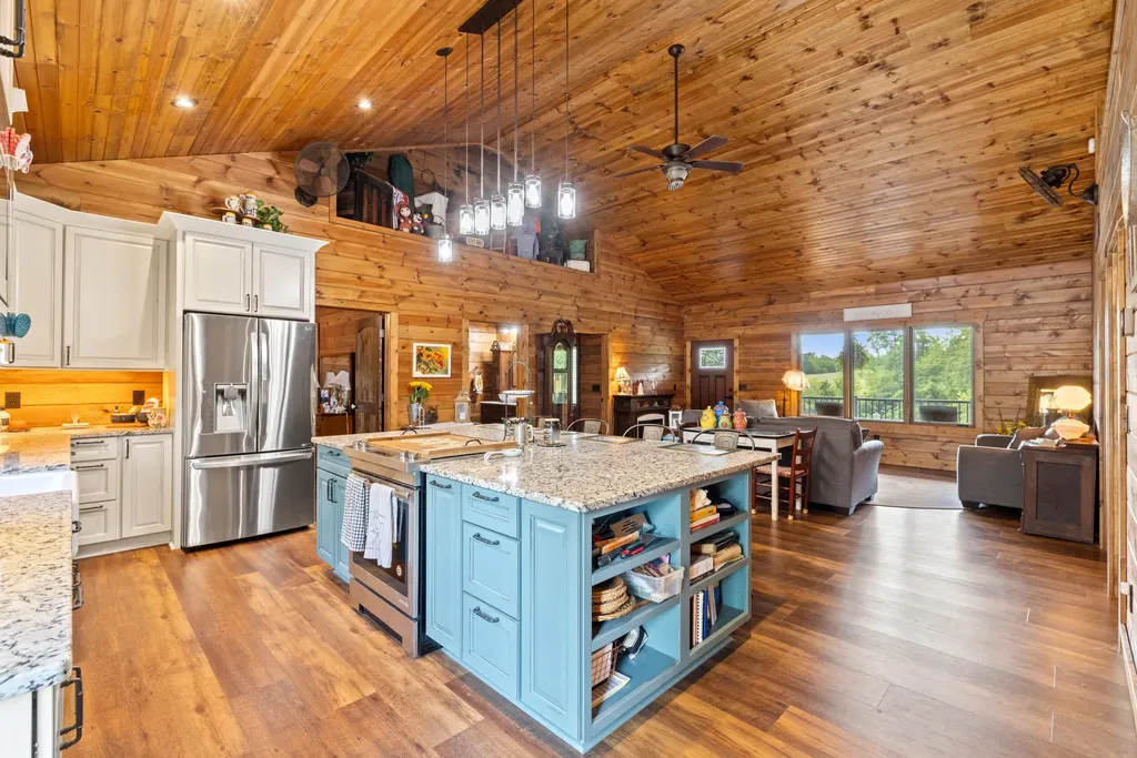 495 Shadrick Ferry Road Frankfort KY 40601
