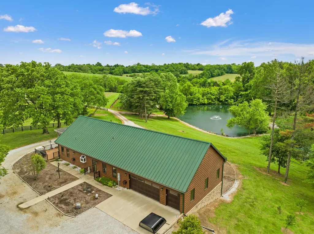 495 Shadrick Ferry Road Frankfort KY 40601