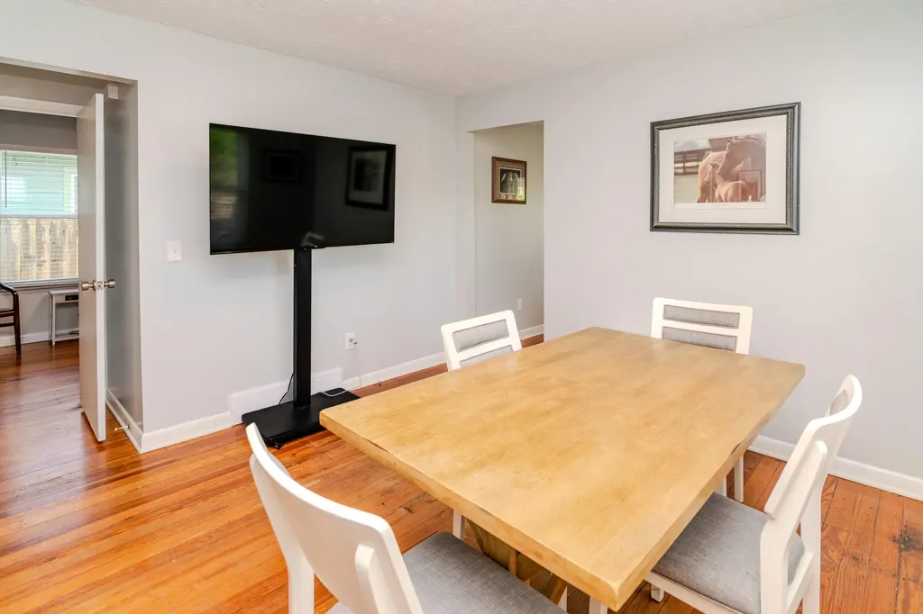 378 Lincoln Avenue Lexington KY 40502