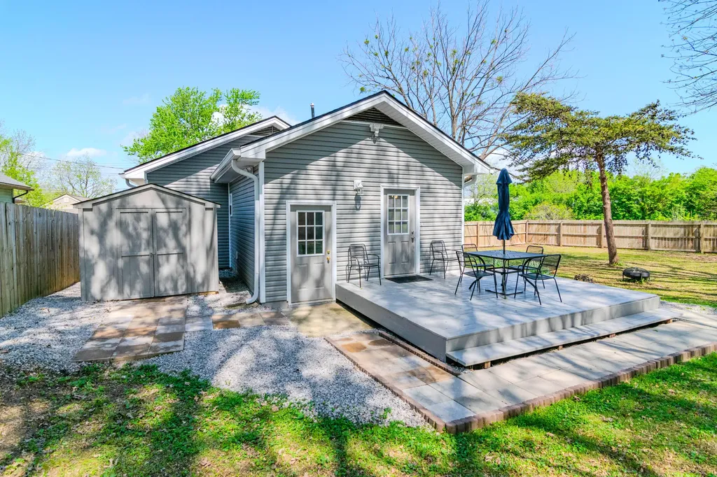 378 Lincoln Avenue Lexington KY 40502