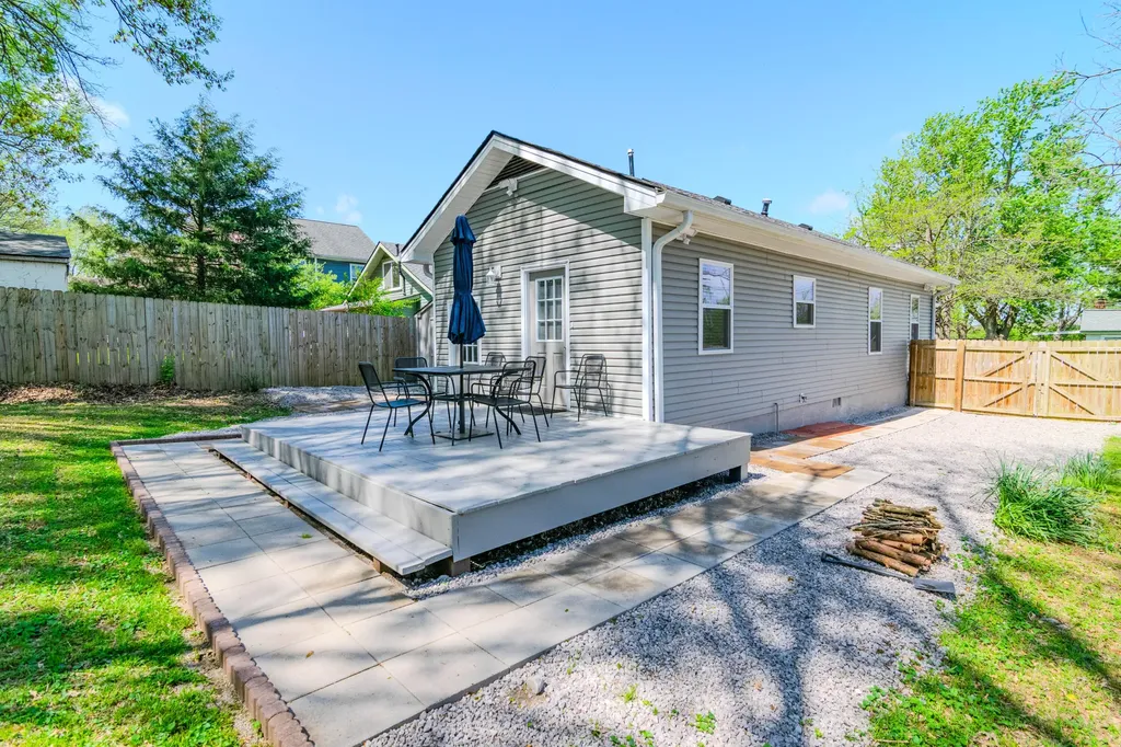 378 Lincoln Avenue Lexington KY 40502