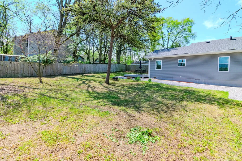 378 Lincoln Avenue Lexington KY 40502