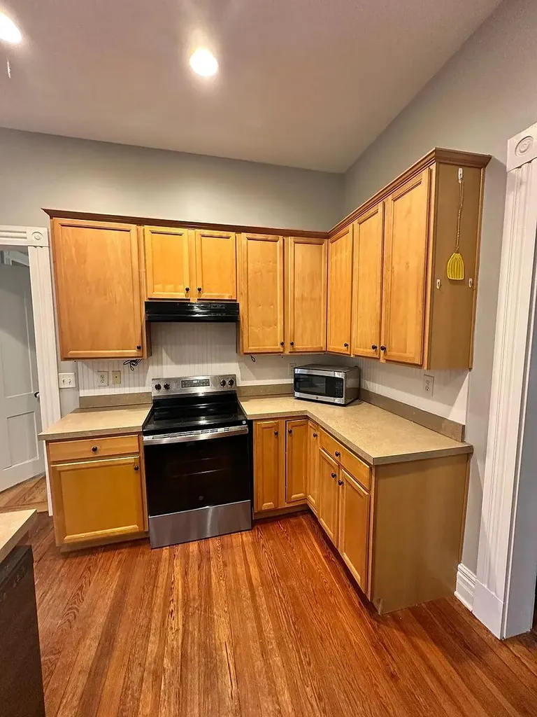 152 E Fourth Street Lexington KY 40508