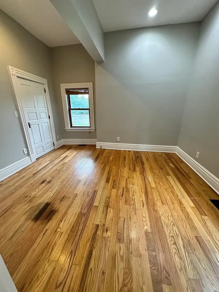 152 E Fourth Street Lexington KY 40508