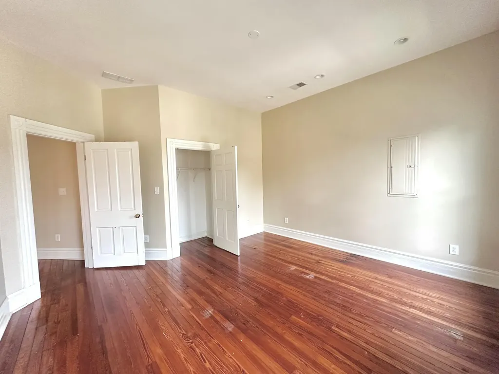 148 E Fourth Street Lexington KY 40508