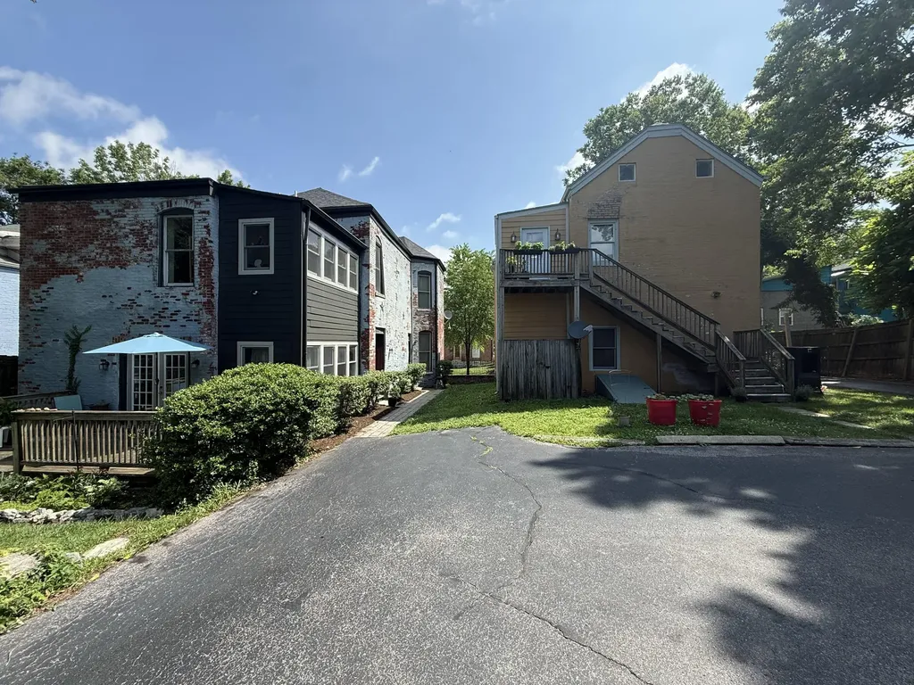 148 E Fourth Street Lexington KY 40508
