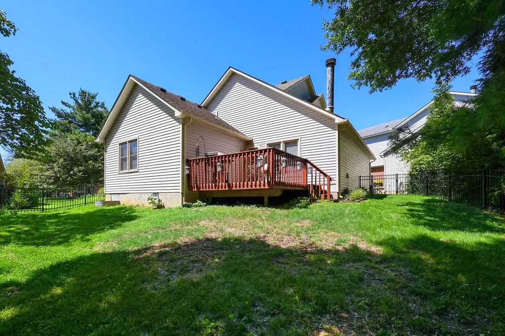 3308 Fort Harrods Court Lexington KY 40513