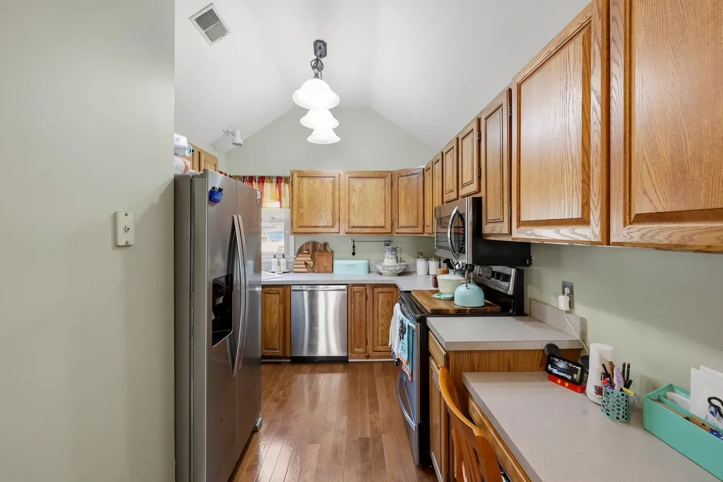 3308 Fort Harrods Court Lexington KY 40513