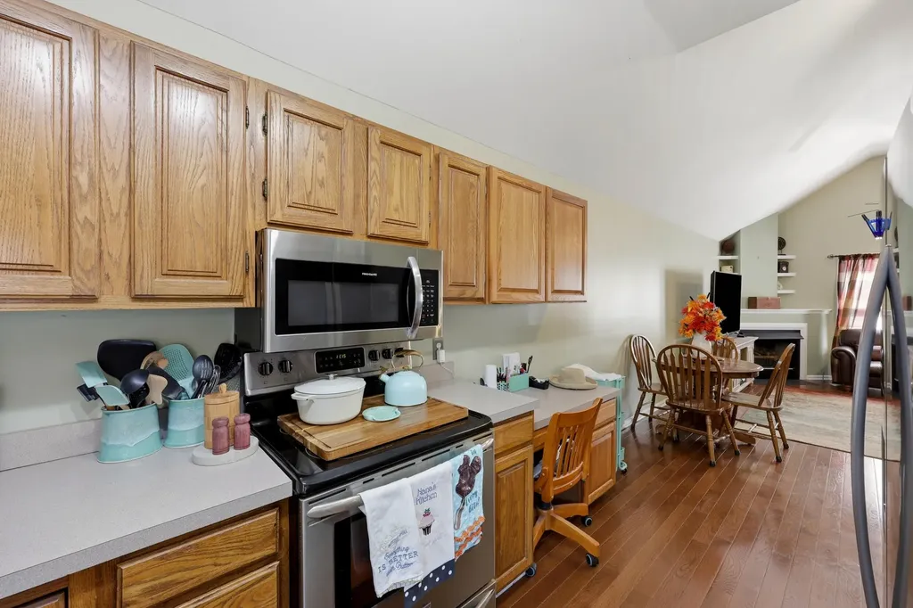 3308 Fort Harrods Court Lexington KY 40513
