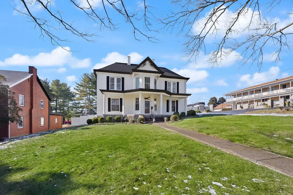 406 N Main Street Somerset KY 42501
