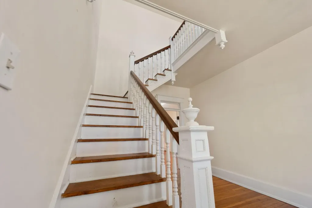 406 N Main Street Somerset KY 42501
