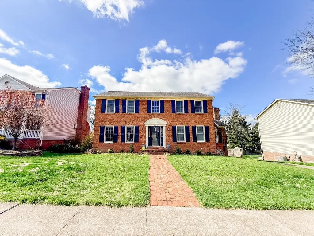 4613 Saron Drive Lexington KY 40515