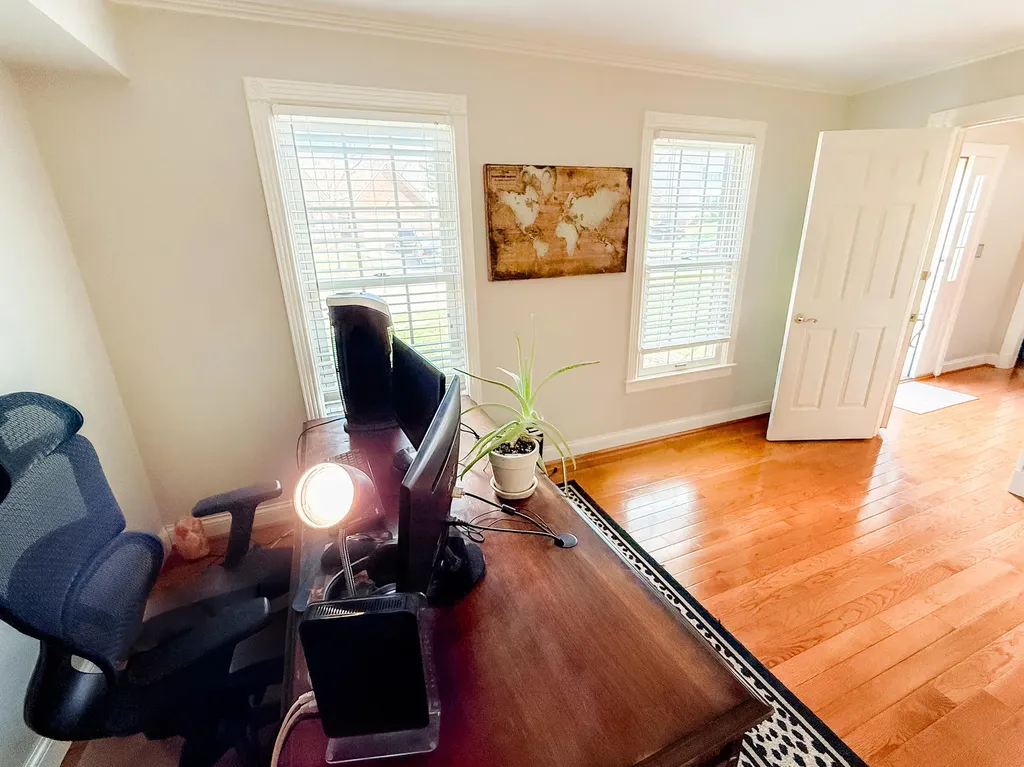 4613 Saron Drive Lexington KY 40515