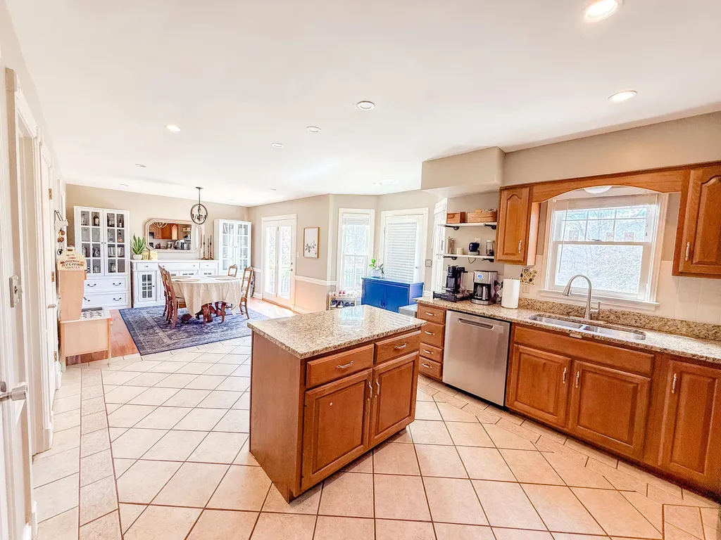 4613 Saron Drive Lexington KY 40515