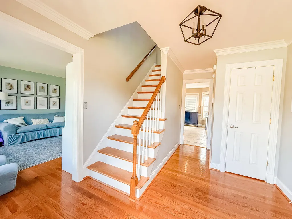 4613 Saron Drive Lexington KY 40515