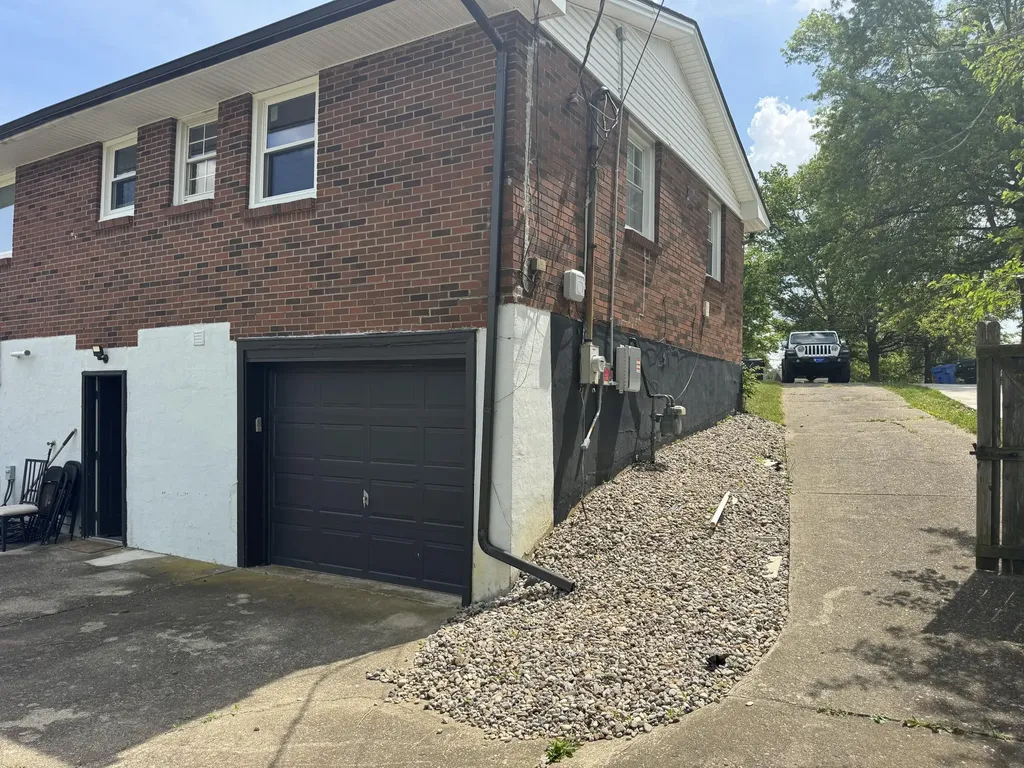 1301 Swoonalong Court Lexington KY 40517