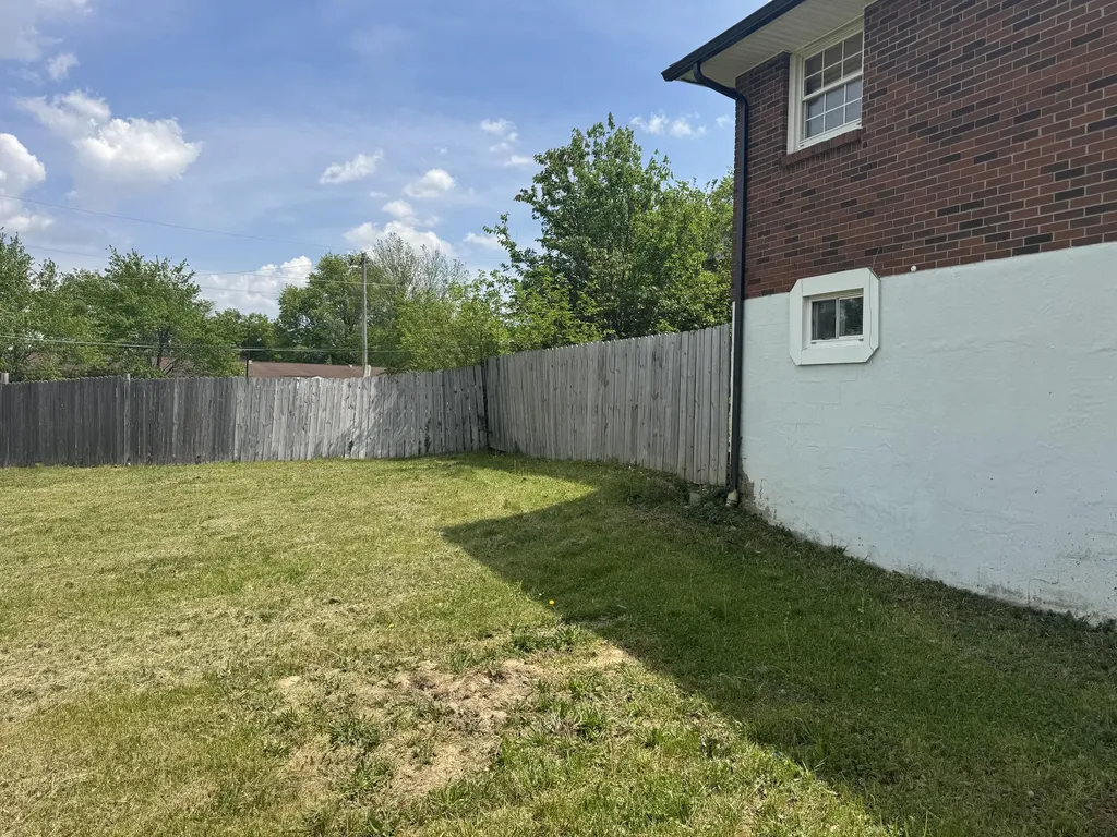 1301 Swoonalong Court Lexington KY 40517