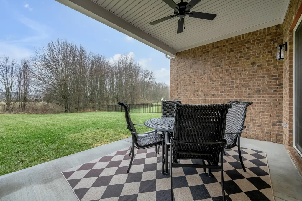 3807 Branham Park Lexington KY 40515