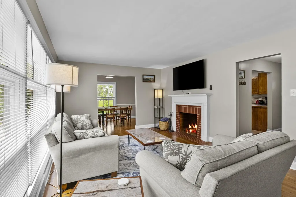 546 Reed Lane Lexington KY 40503