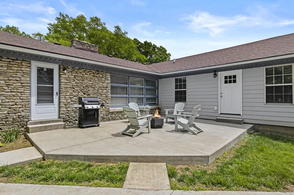 546 Reed Lane Lexington KY 40503