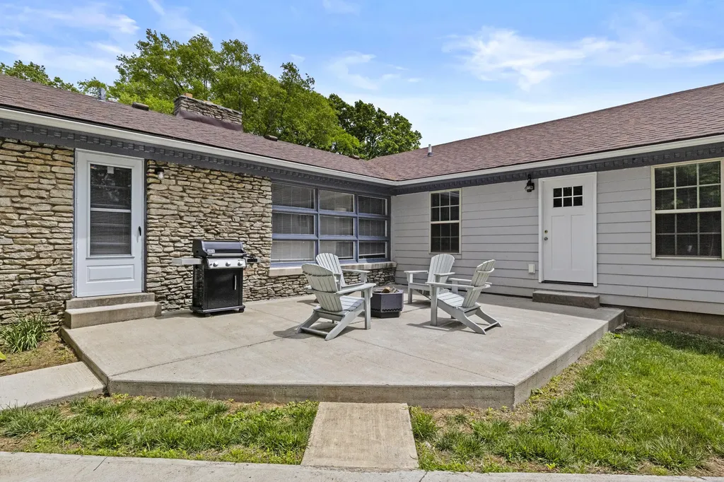 546 Reed Lane Lexington KY 40503