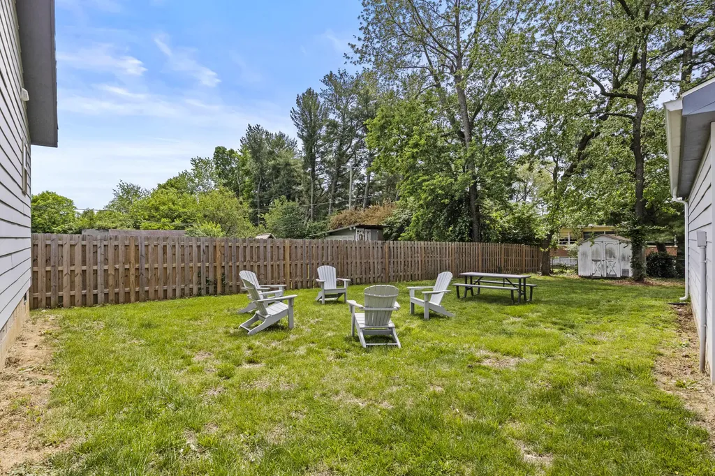 546 Reed Lane Lexington KY 40503