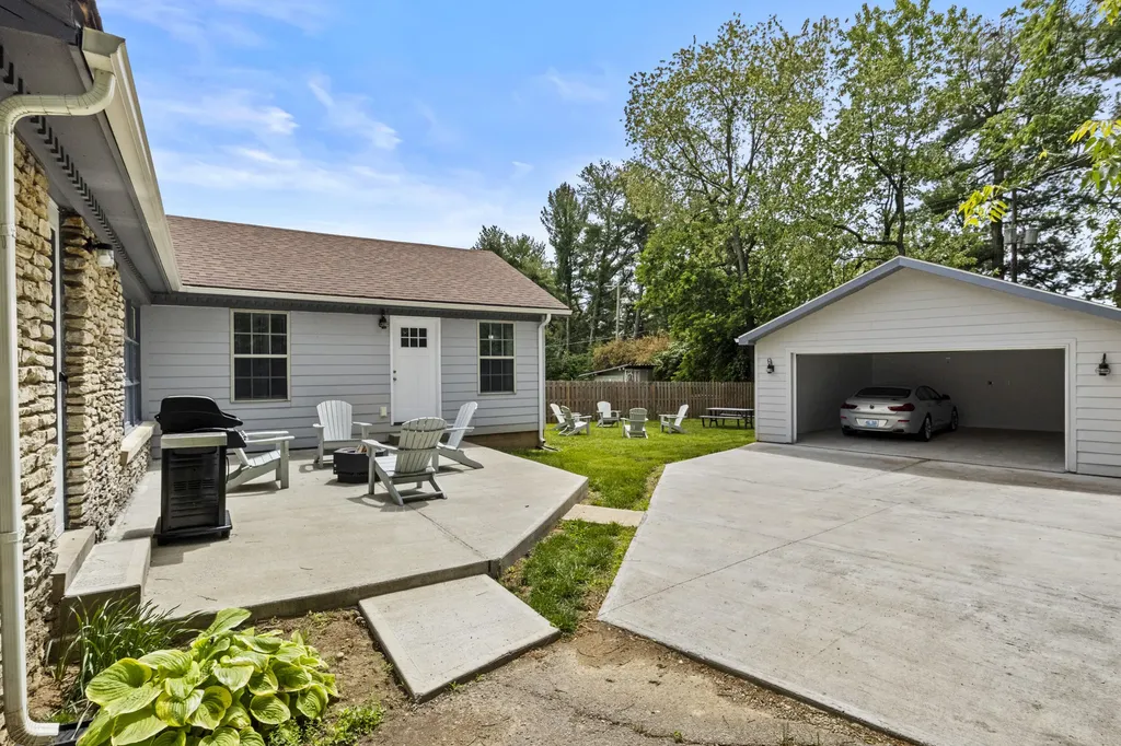 546 Reed Lane Lexington KY 40503