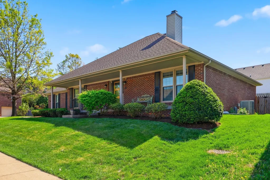 2117 Mangrove Drive Lexington KY 40513