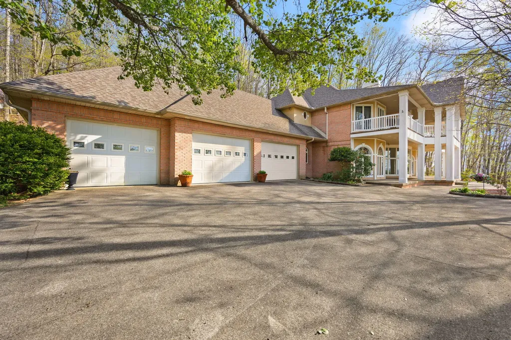3396 Woodhaven Drive Somerset KY 42503