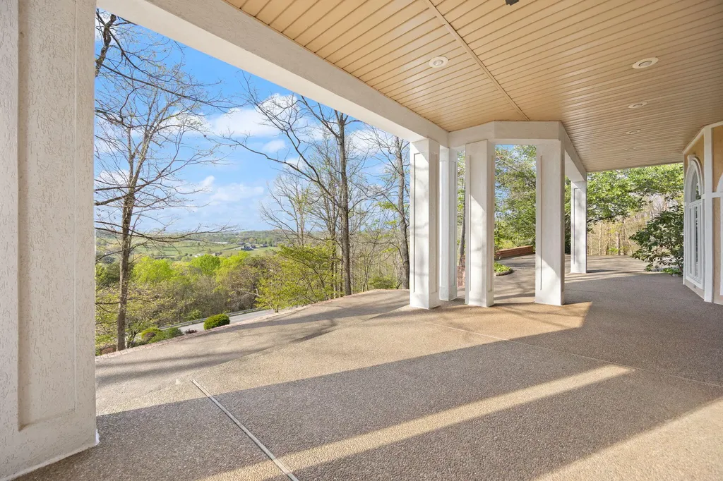 3396 Woodhaven Drive Somerset KY 42503