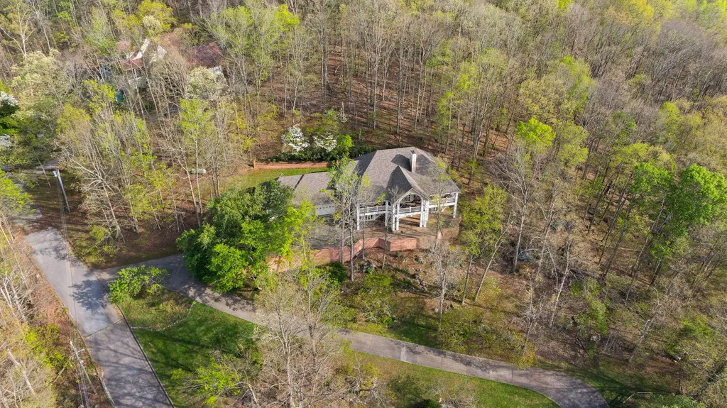 3396 Woodhaven Drive Somerset KY 42503