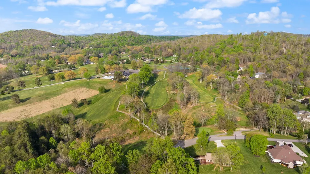 3396 Woodhaven Drive Somerset KY 42503