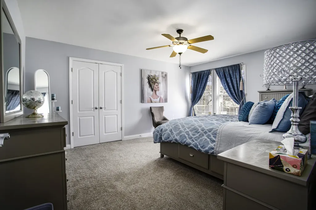2414 Lake Park Road Lexington KY 40502