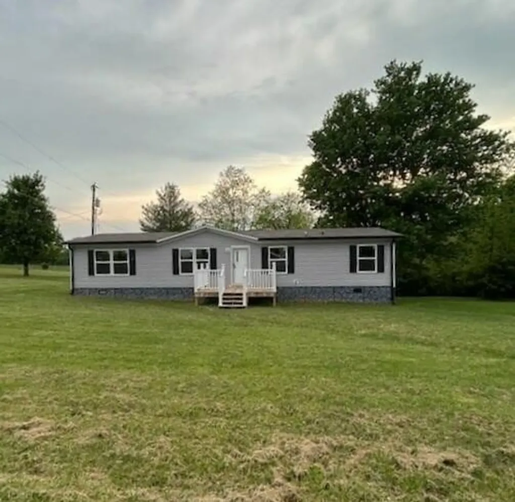 259 Forest Drive Sharpsburg KY 40374